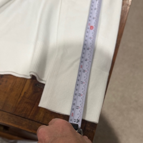 White Crew Neck Lightweight Sweater 3/4 sleeve NWT - Picture 5 of 5